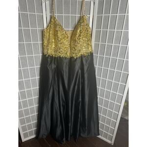 Black Gold Spring Maxi Dress Plus 24 Floral Satin Sleeveless Embroidered V-neck